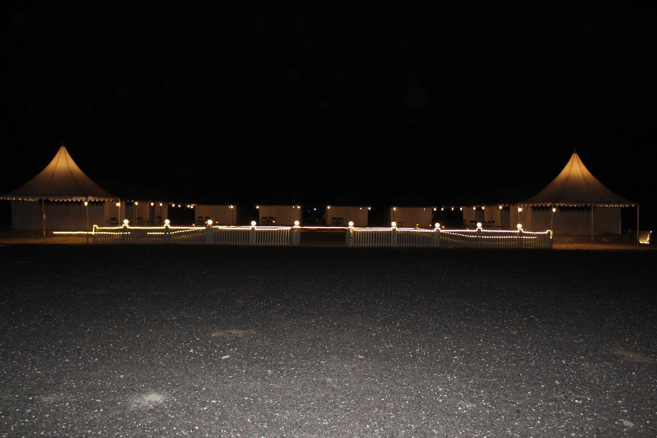 Nova Patgar Tents Hotell Bhuj Eksteriør bilde